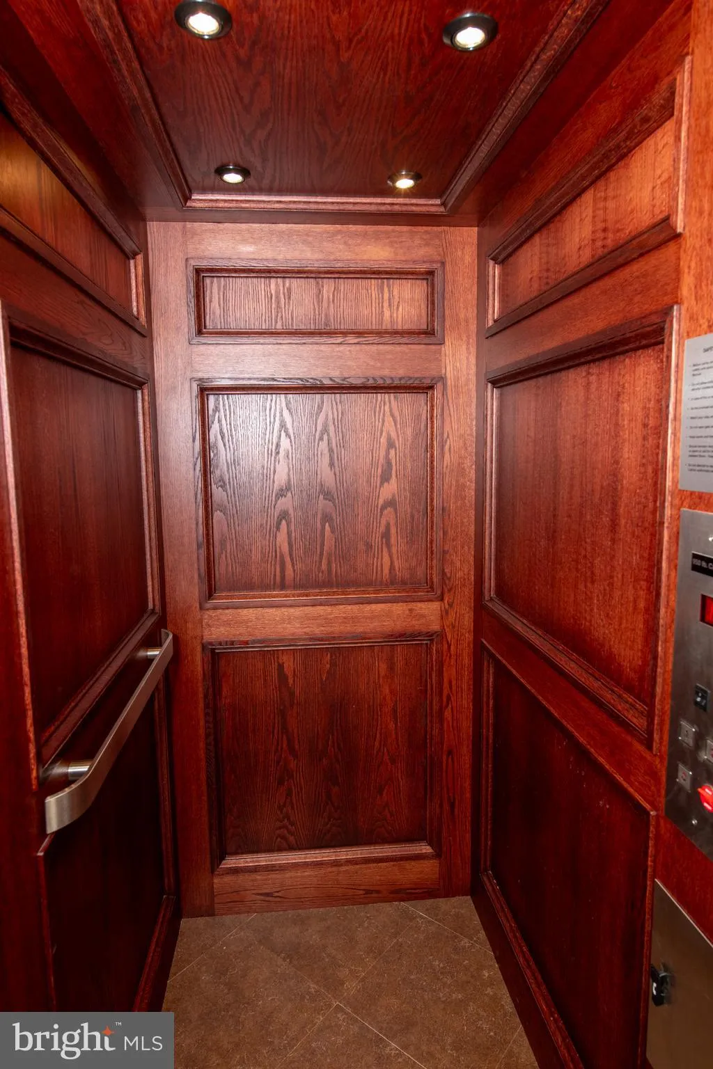 Newtown, Pennsylvania 18940, United States, 3 Bedrooms Bedrooms, ,3 BathroomsBathrooms,Residential,Pending,119955