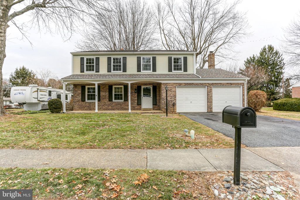 Photo of 335 Longmeadow Road, LANCASTER, PA 17601 (MLS # PALA2065022)