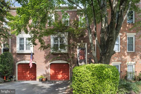 16 S MANCHESTER STREET ARLINGTON VA 22204