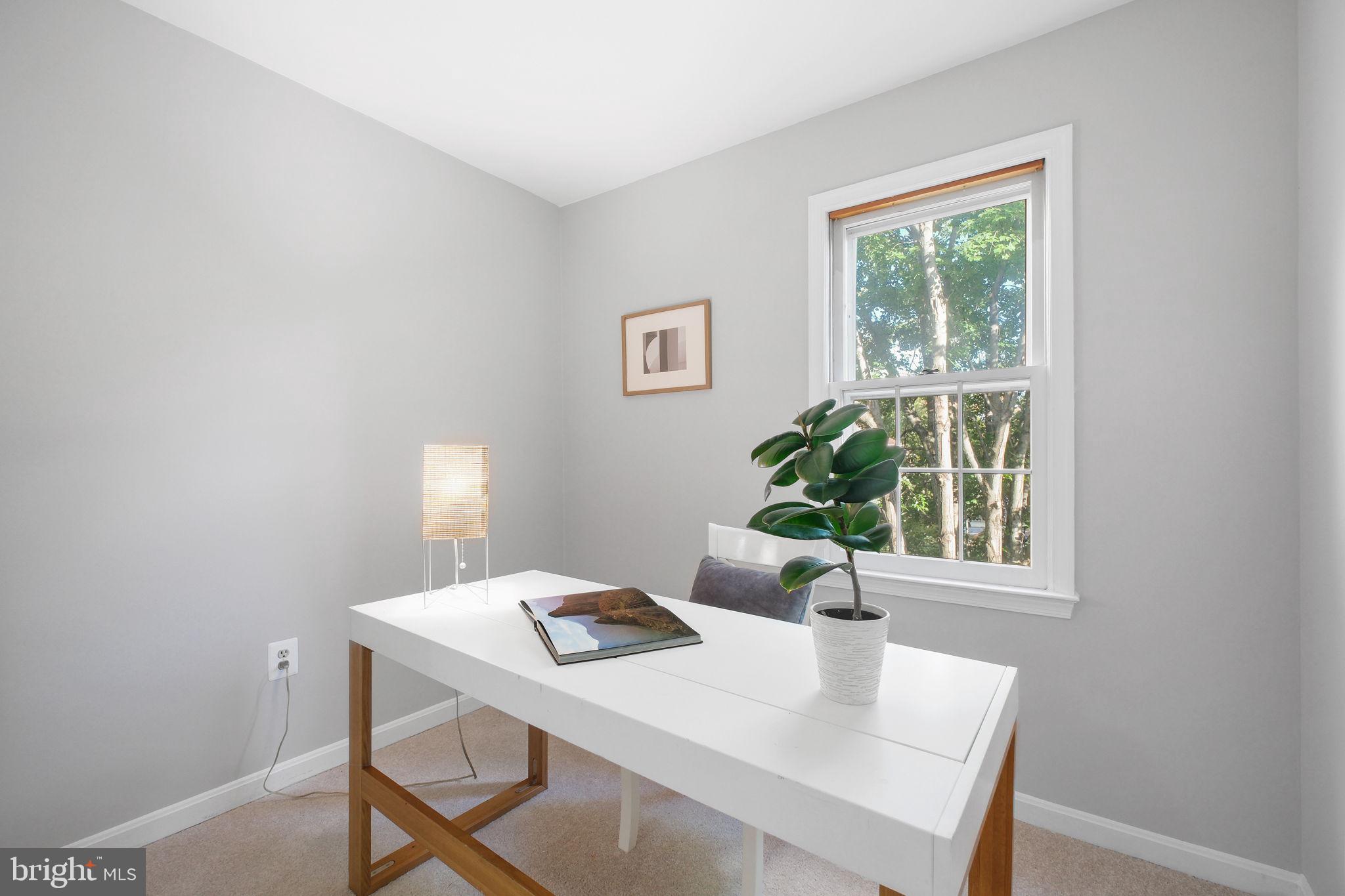 MANCHESTER SQUARE - Residential