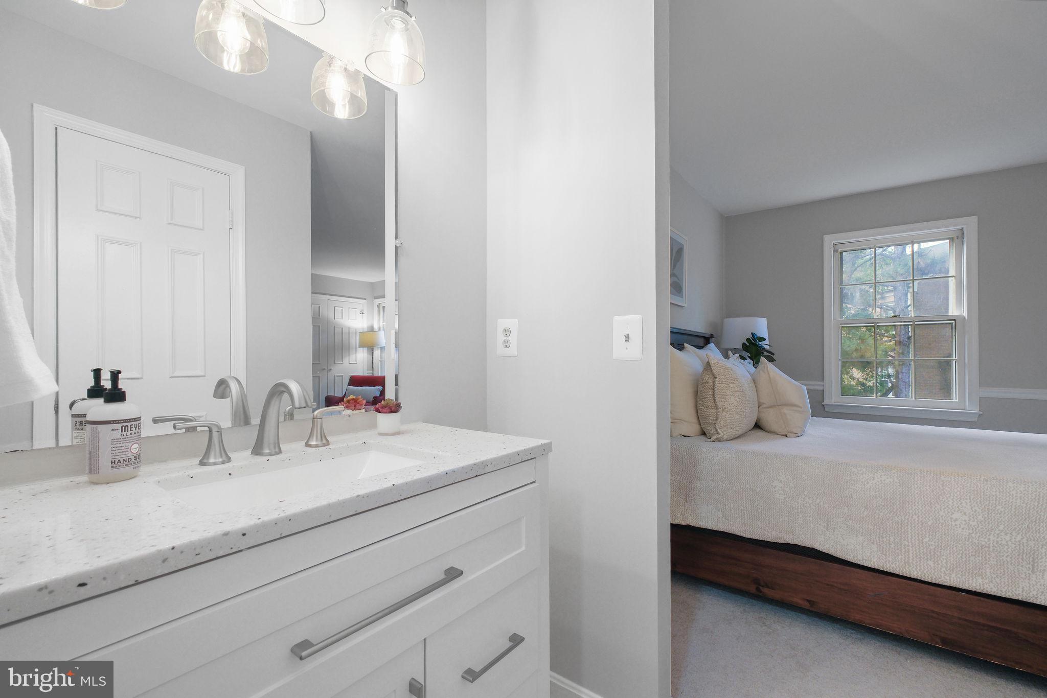 MANCHESTER SQUARE - Residential