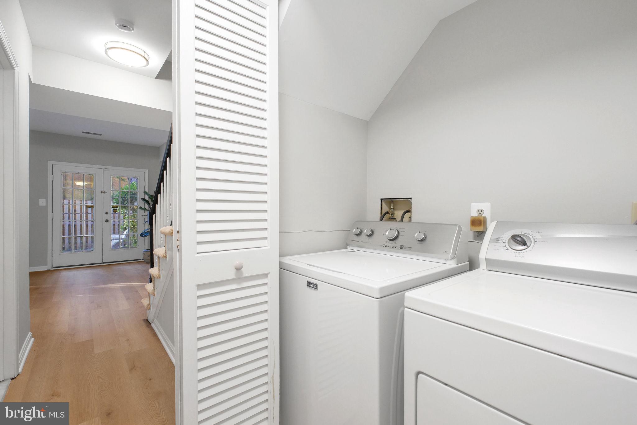 MANCHESTER SQUARE - Residential