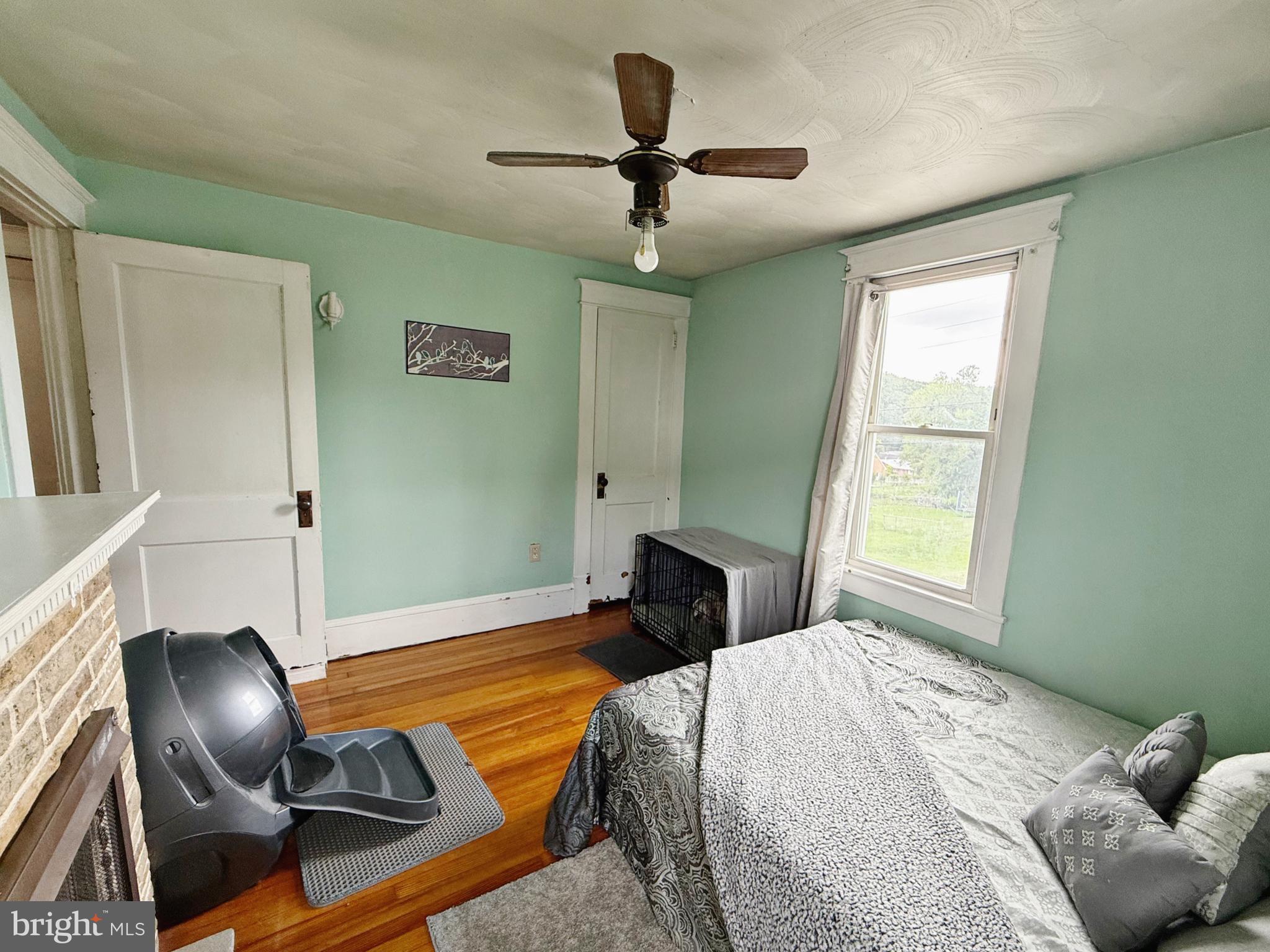 NORTH END - Residential