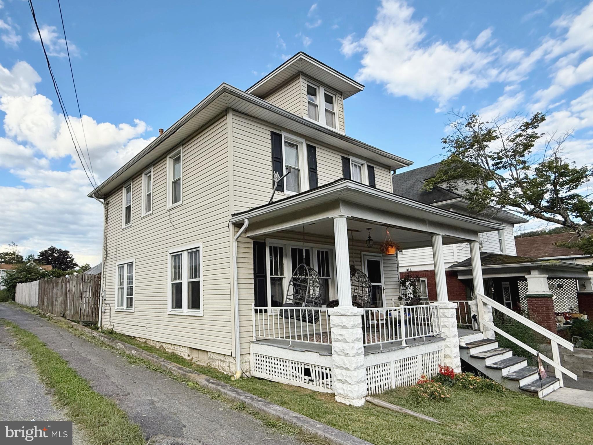 NORTH END - Residential