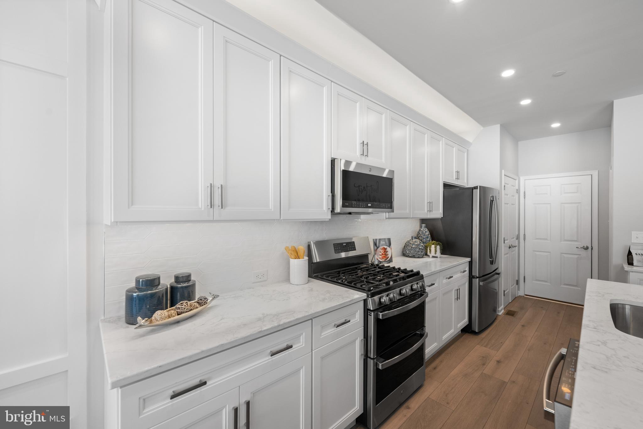 COPPERLEAF RIDGE - Residential