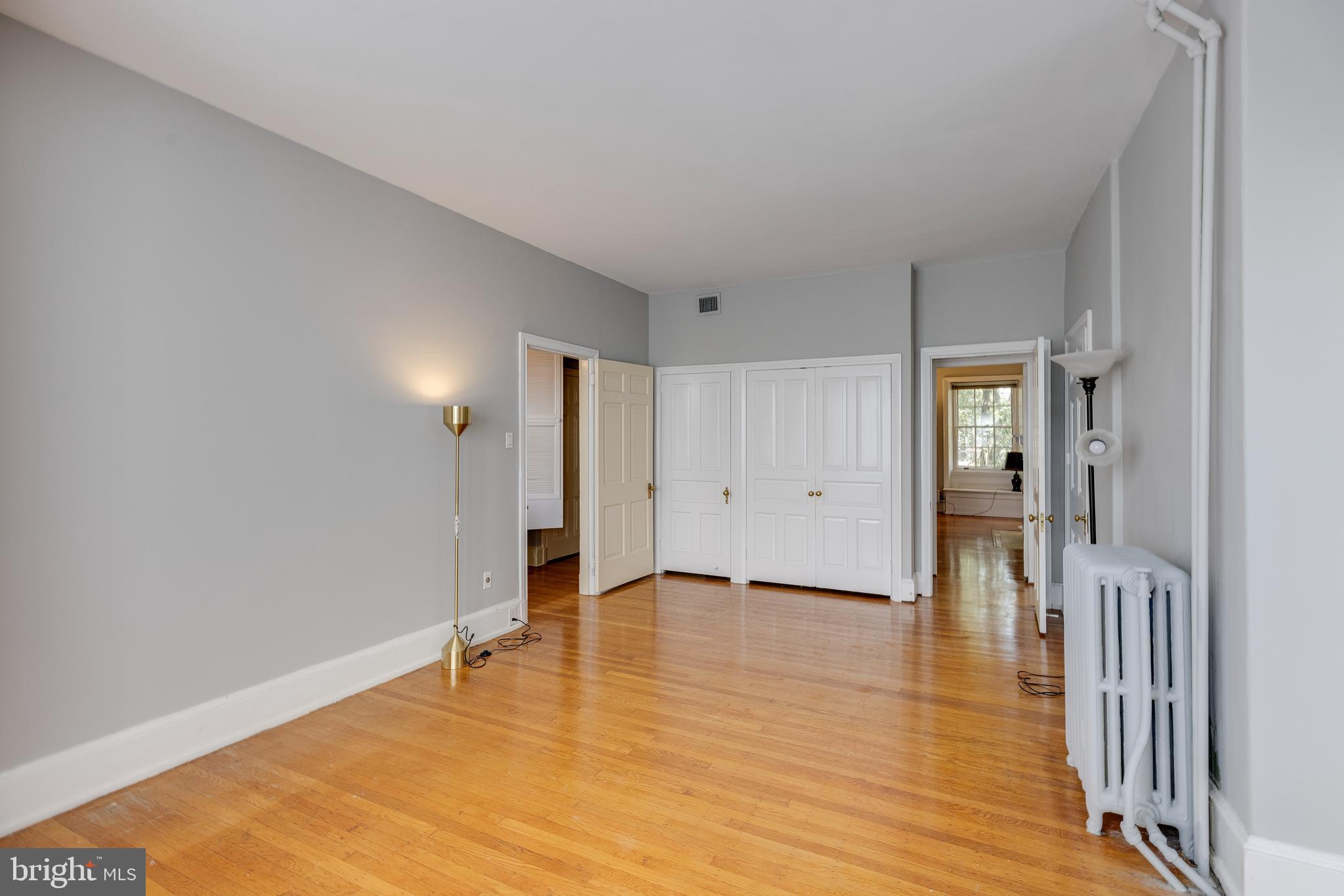 WASHINGTON SQ WEST - Residential