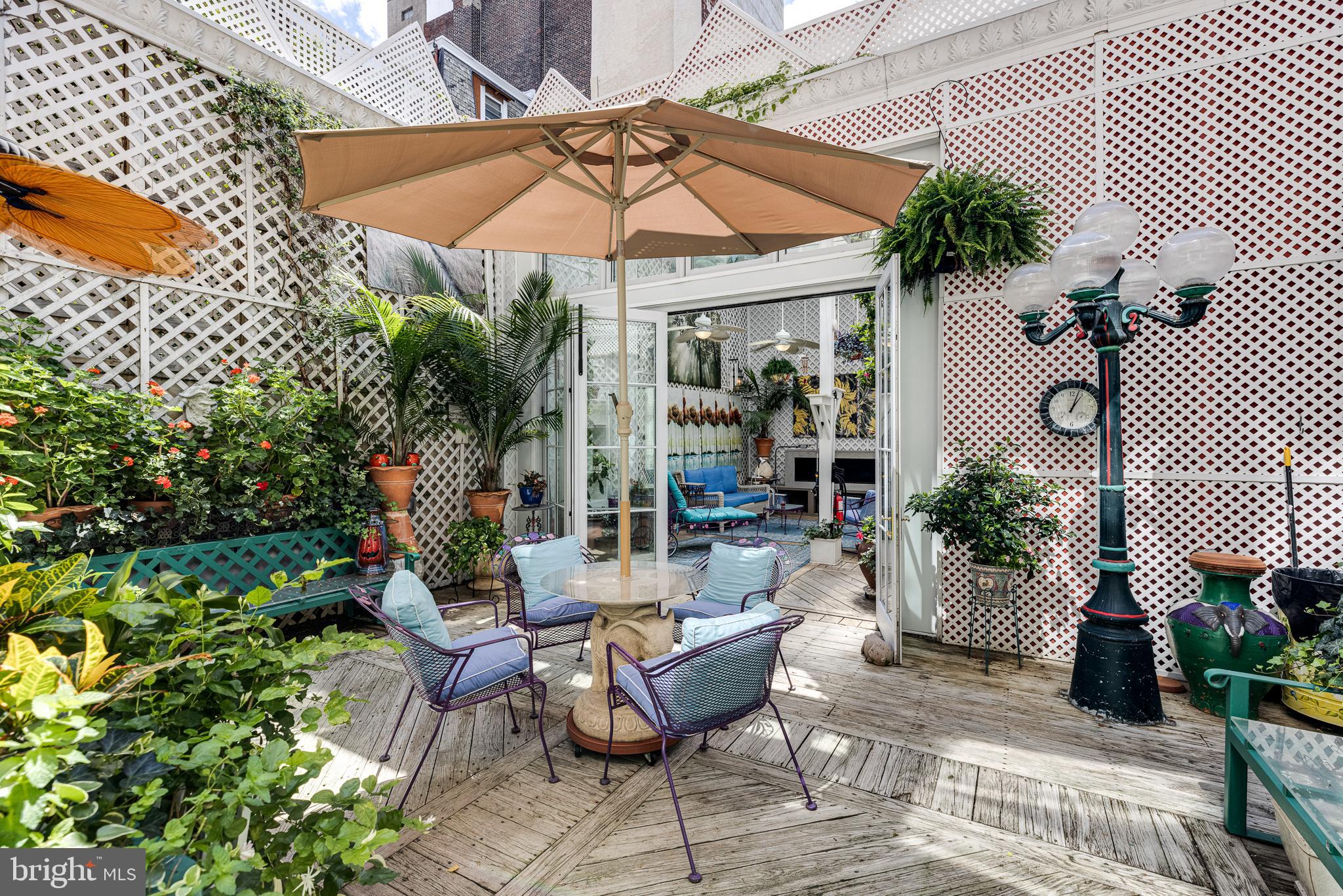 WASHINGTON SQ WEST - Residential