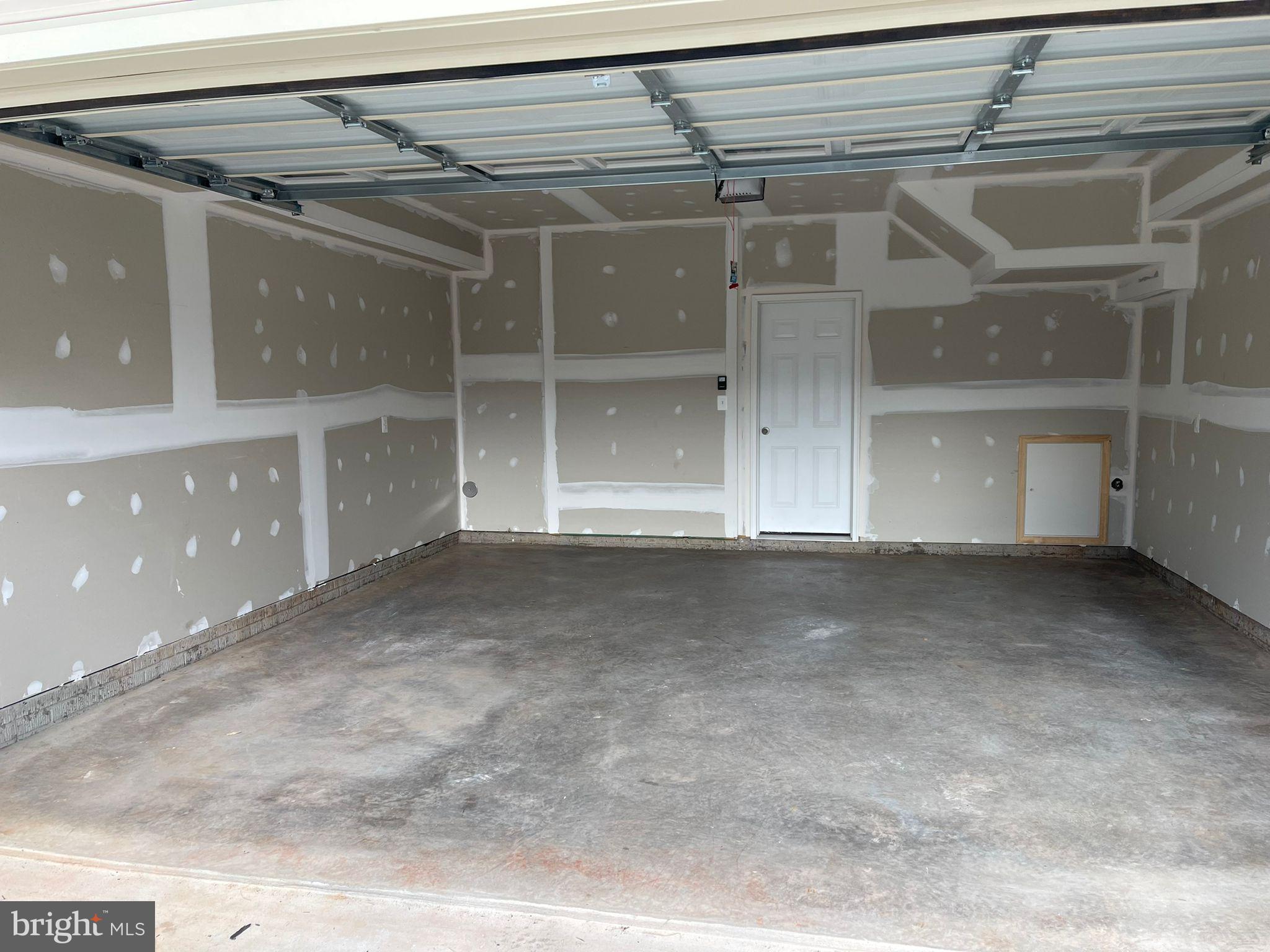 HARRINGTON TERRACE - Residential Lease