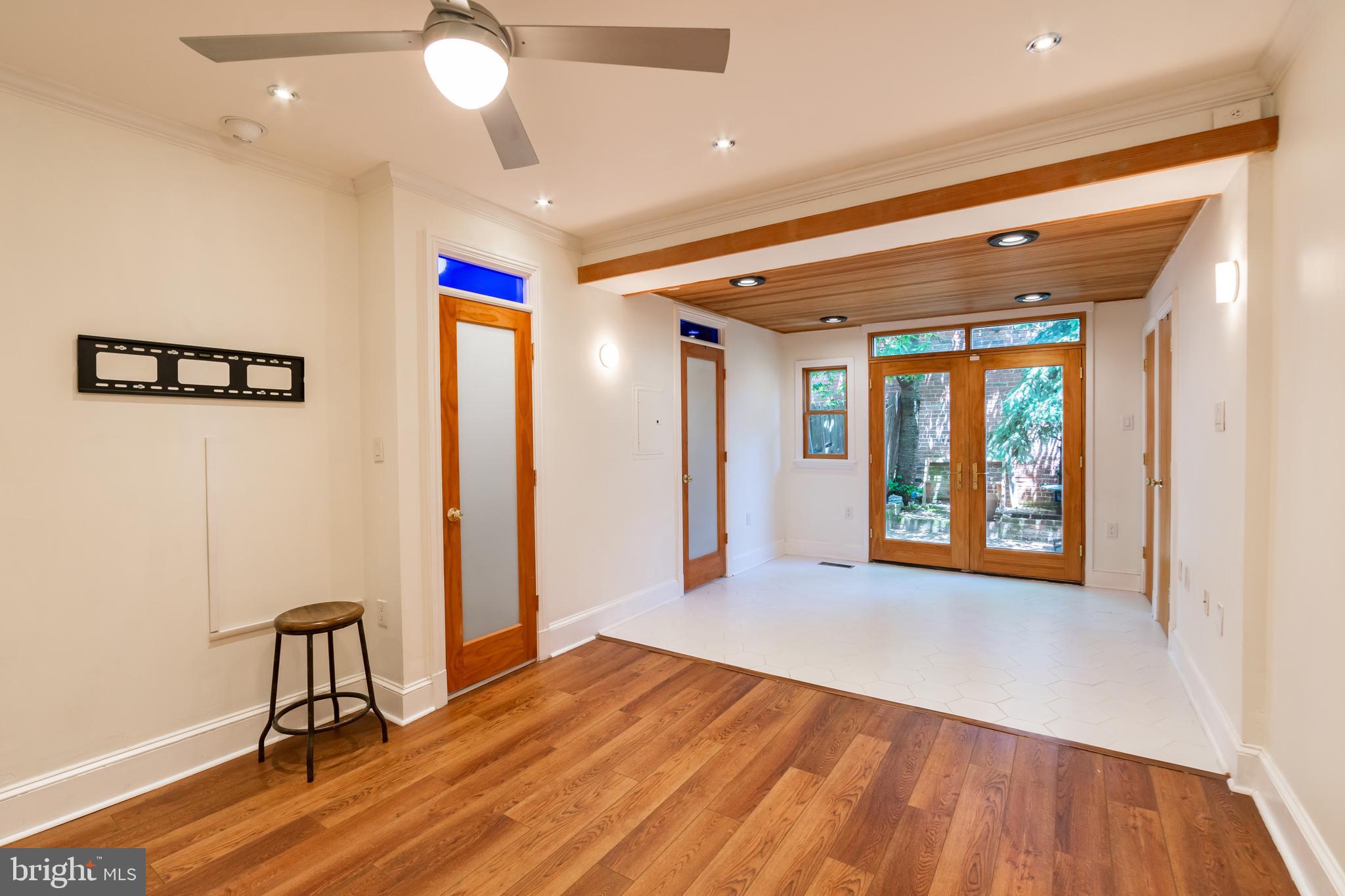 GRADUATE HOSPITAL - Residential Lease