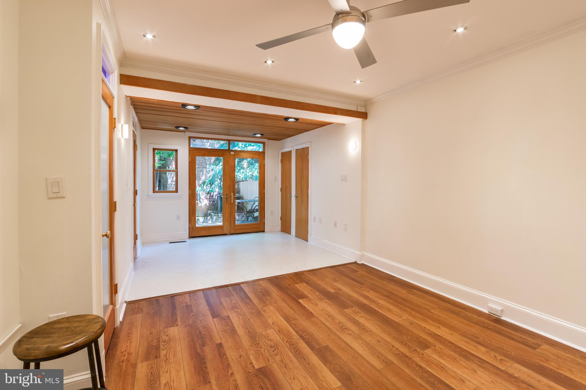 GRADUATE HOSPITAL - Residential Lease