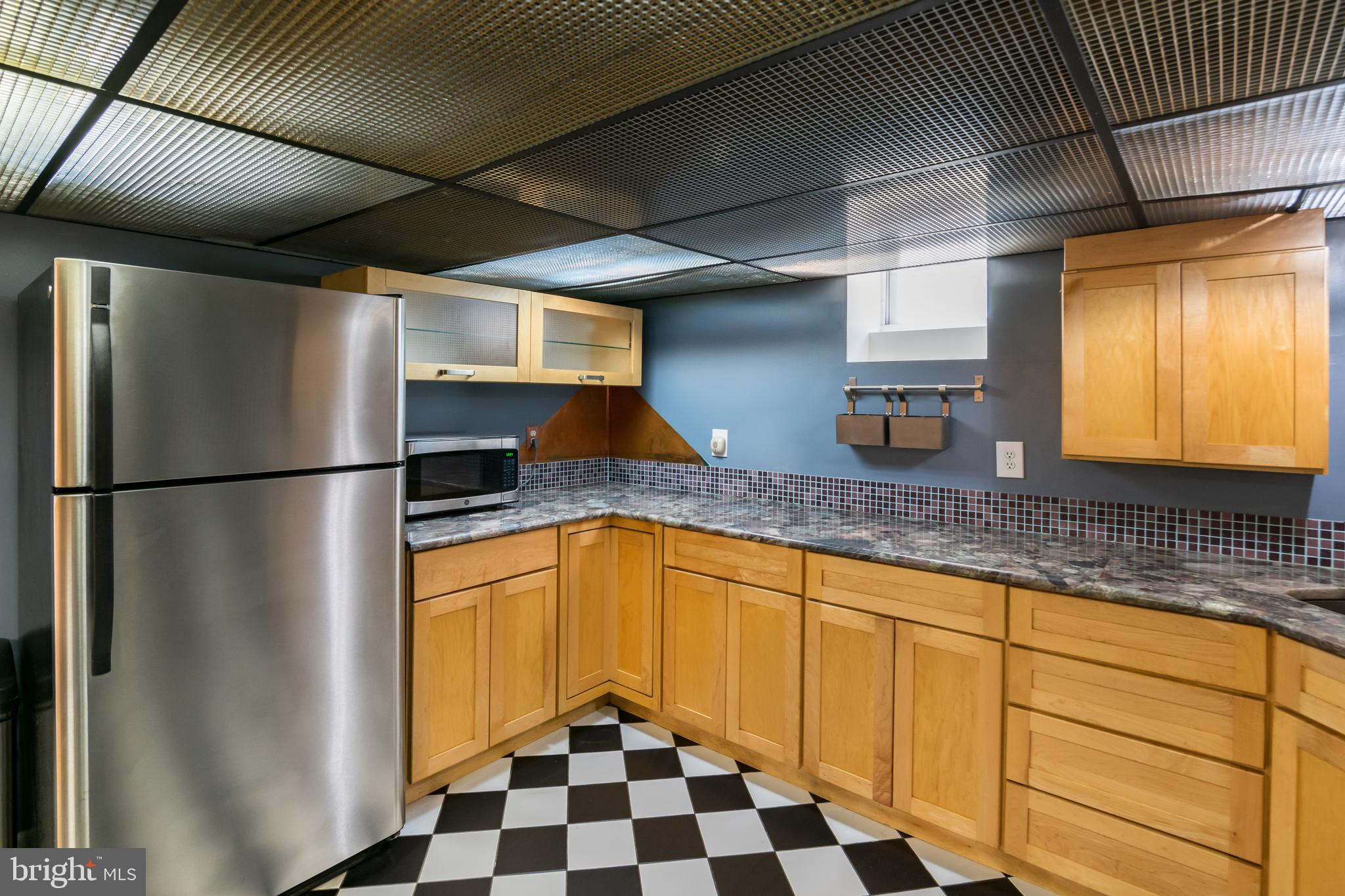 GRADUATE HOSPITAL - Residential Lease