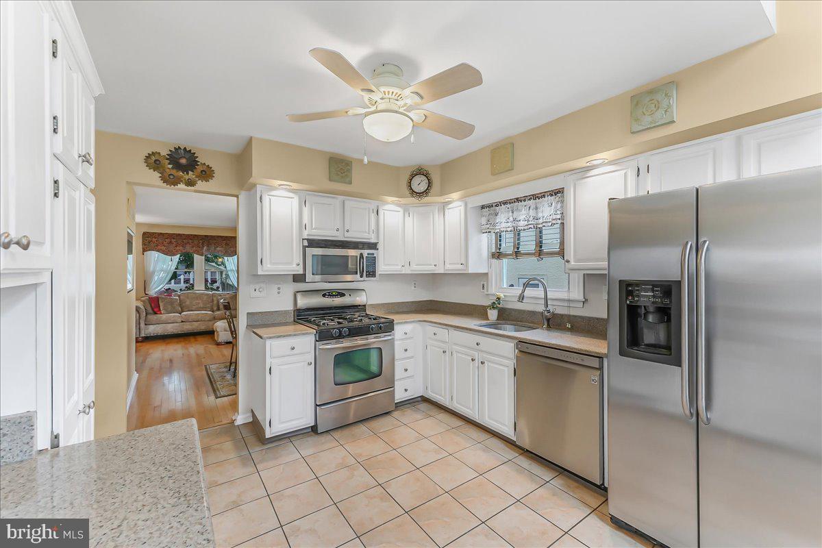 502 RYANARD ROAD