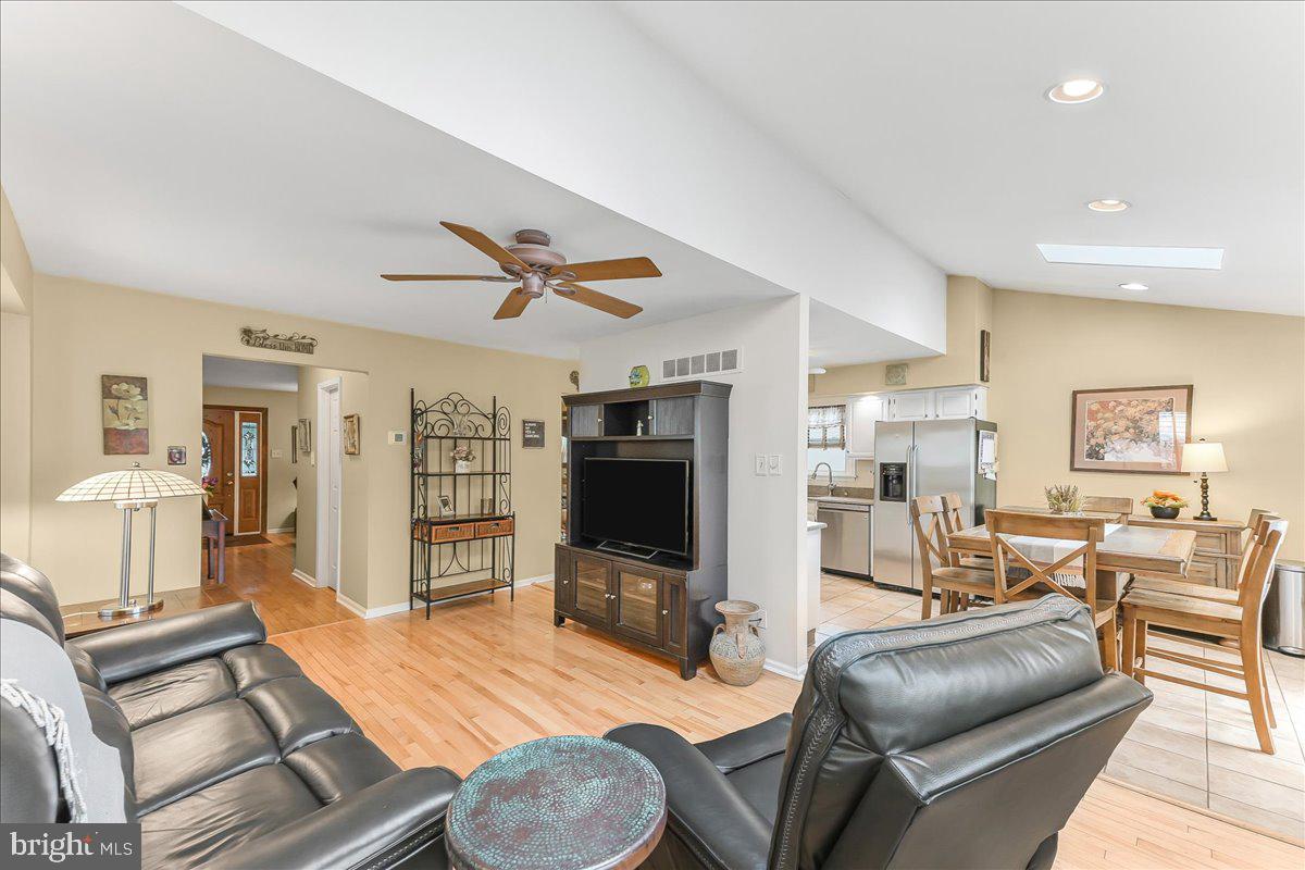 502 RYANARD ROAD