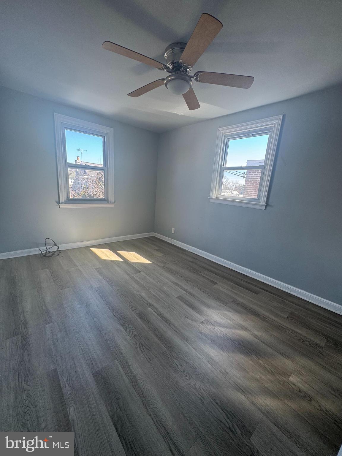 PHILADELPHIA (NORTHEAST) - Residential