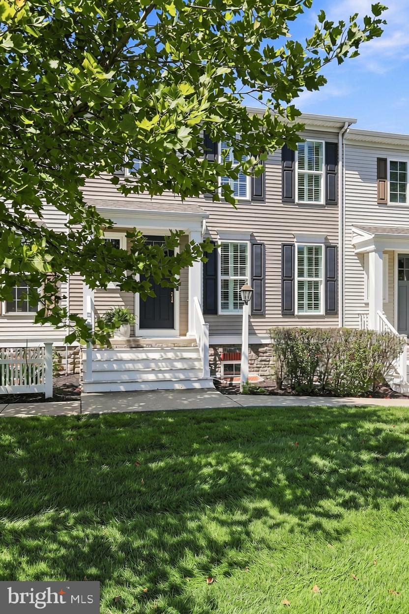 1447 KEEGAN LANE