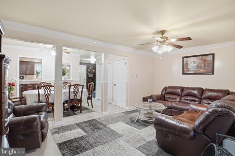 Townhouse For Sale - 404 Bethlehem Court<br/> HAGERSTOWN, MD 21740