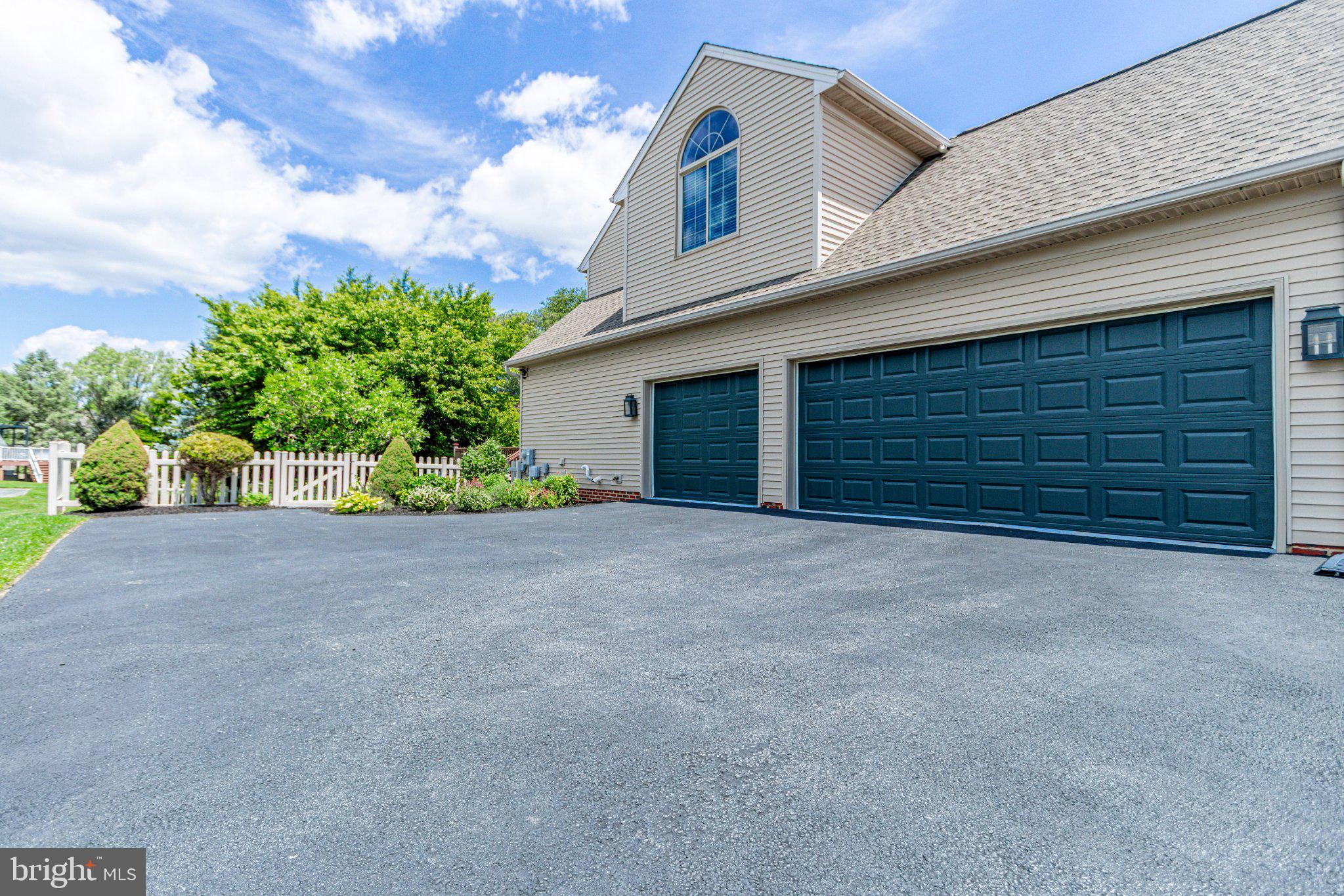 2705 WOODSPRING DRIVE