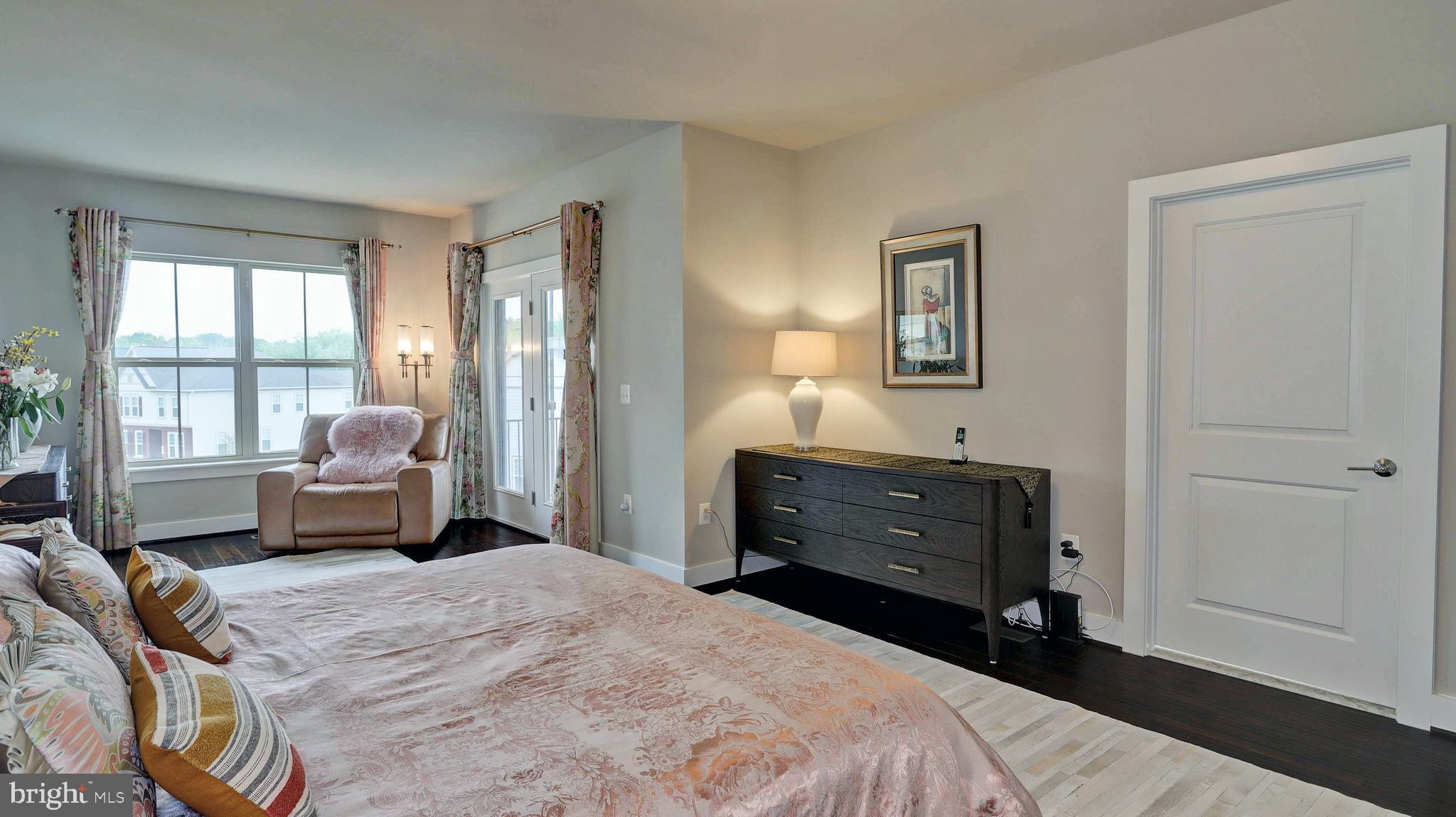 CREST OF ALEXANDRIA - Residential