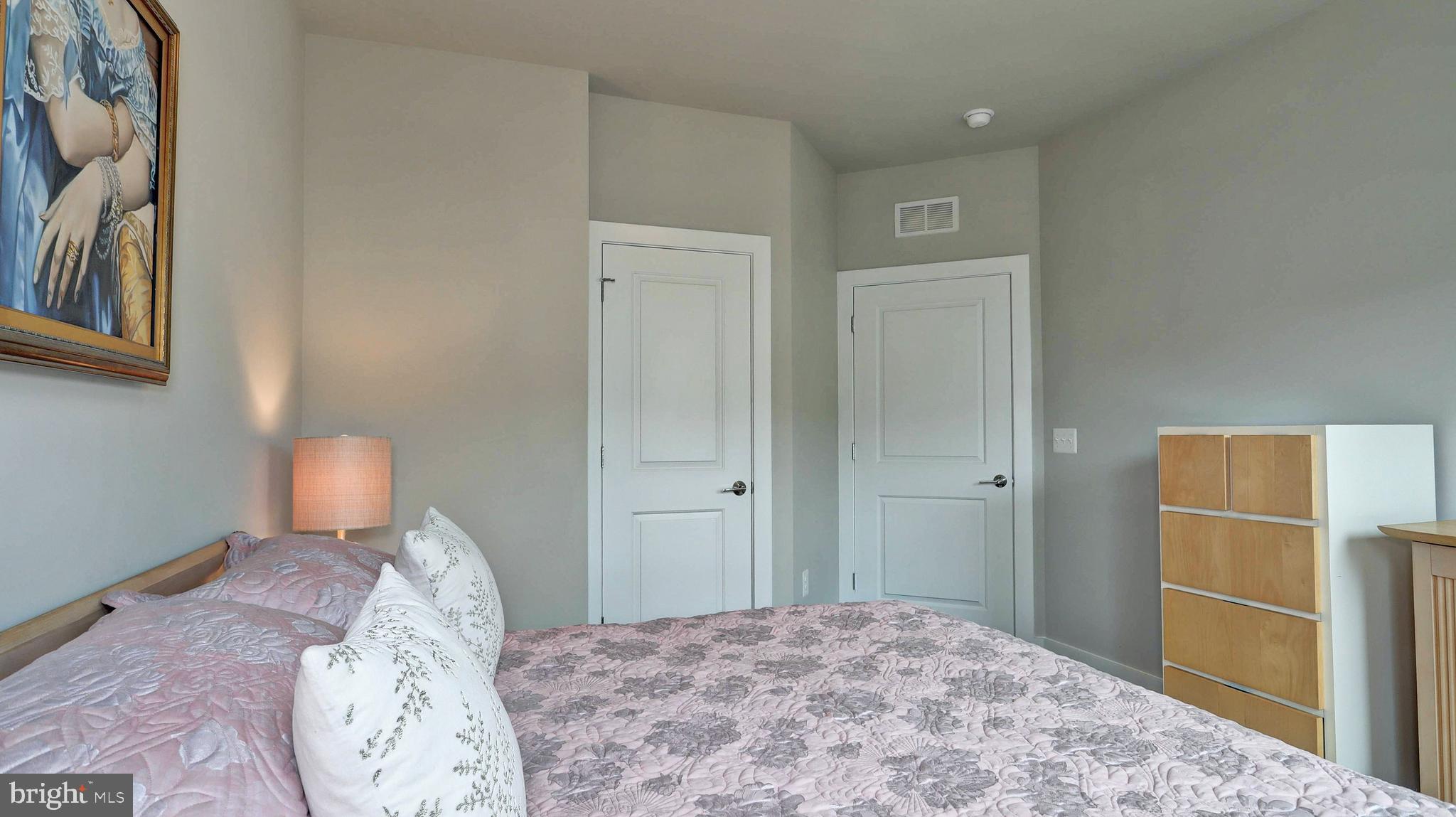 CREST OF ALEXANDRIA - Residential