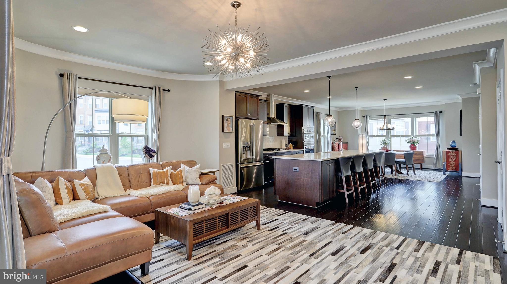 CREST OF ALEXANDRIA - Residential