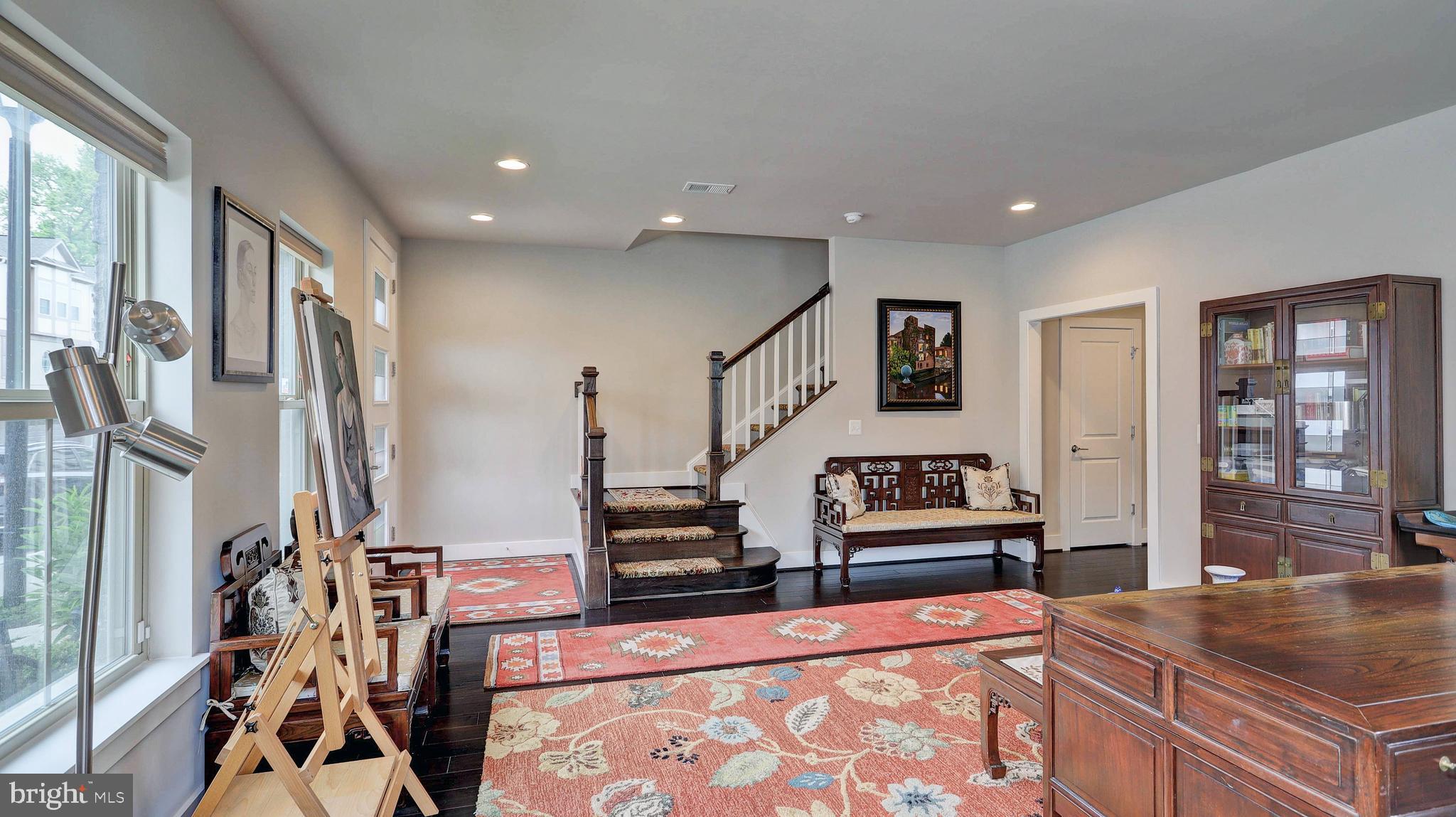 CREST OF ALEXANDRIA - Residential