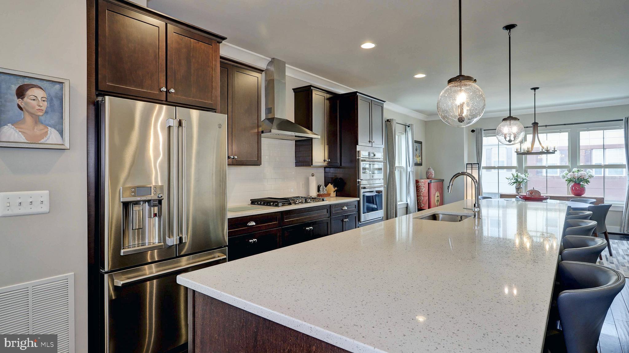 CREST OF ALEXANDRIA - Residential