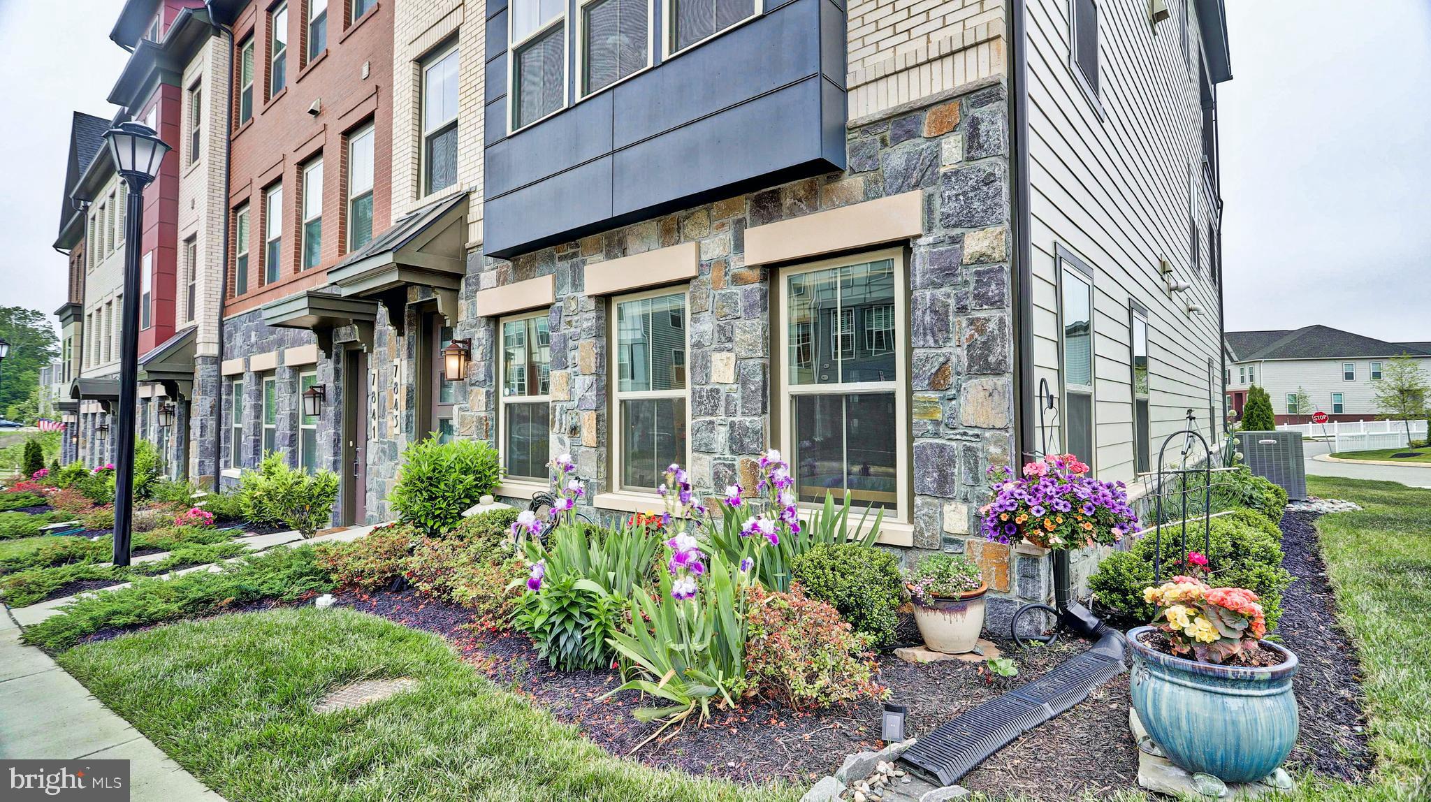 CREST OF ALEXANDRIA - Residential