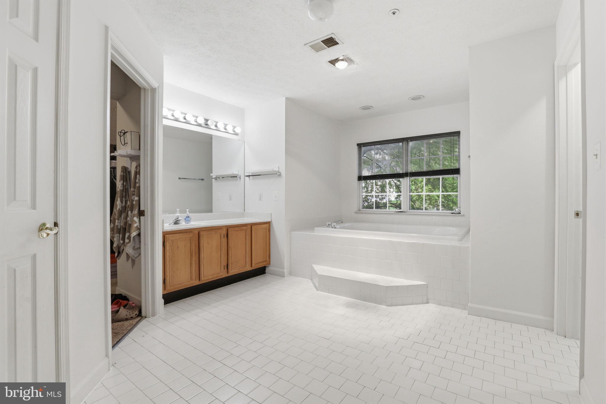 CANTERBURY ESTATES - Residential