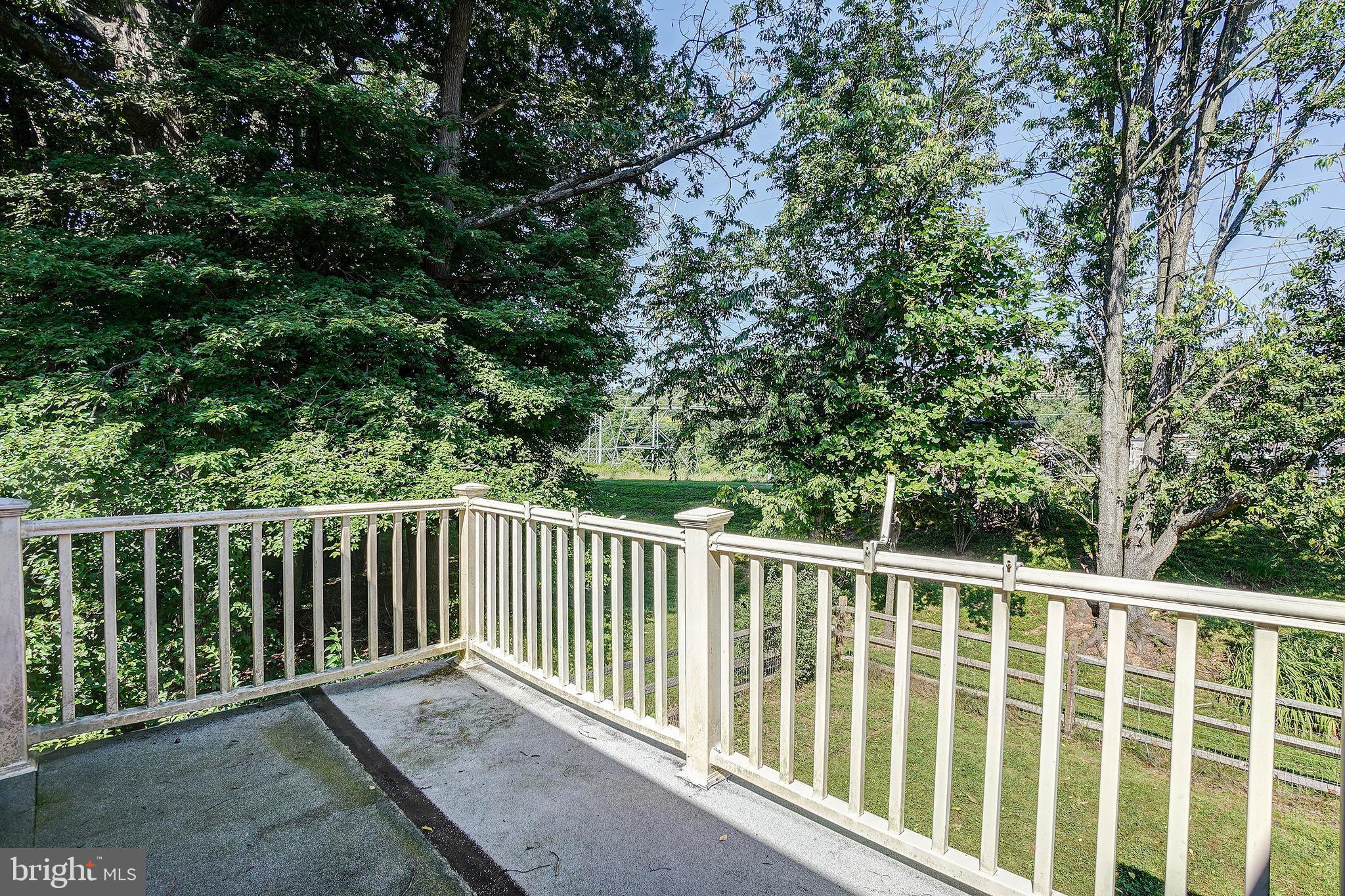 STEDWICK TOWNHOUSES - Residential