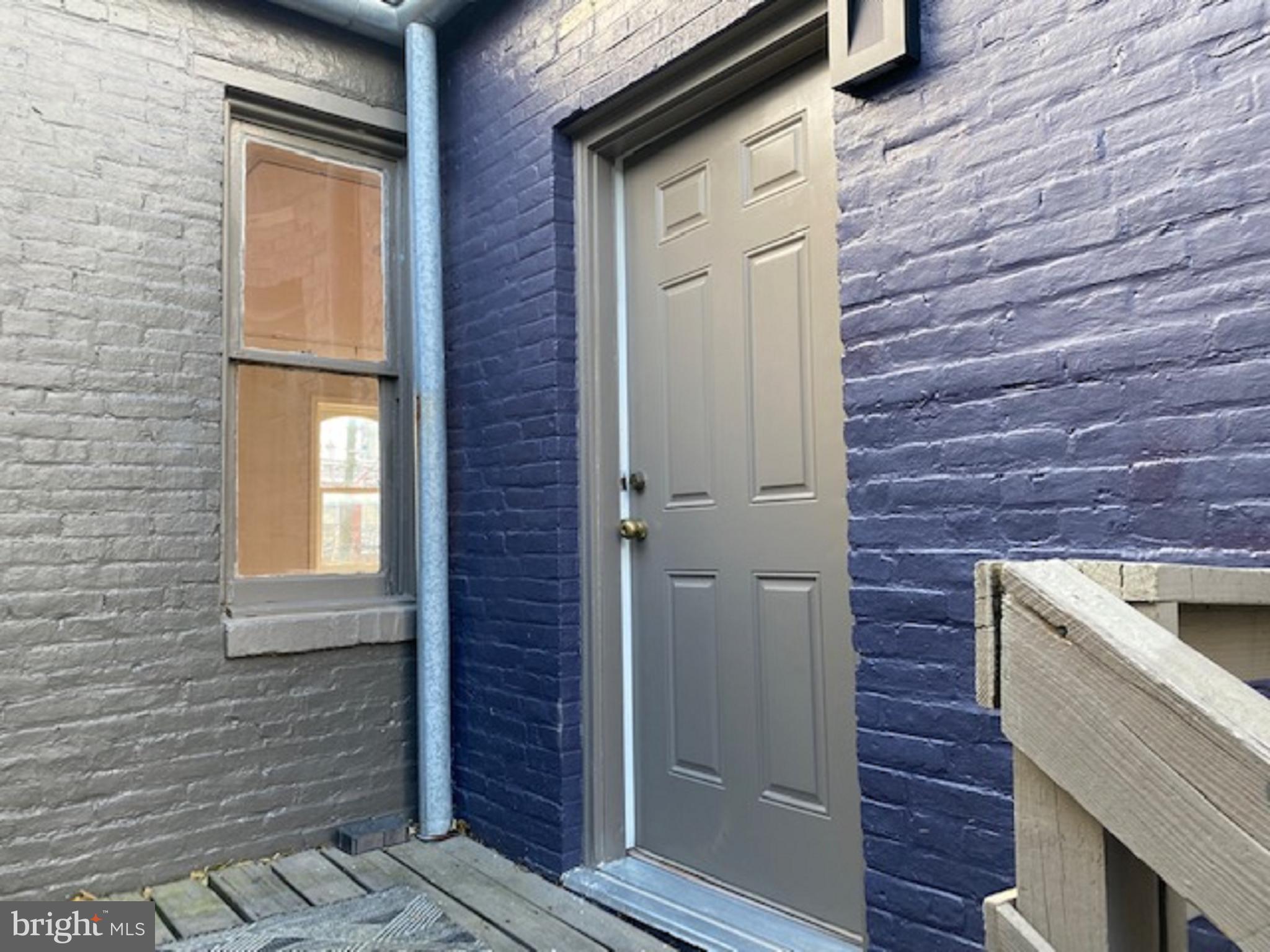 DOWNTOWN FREDERICK - Residential Lease