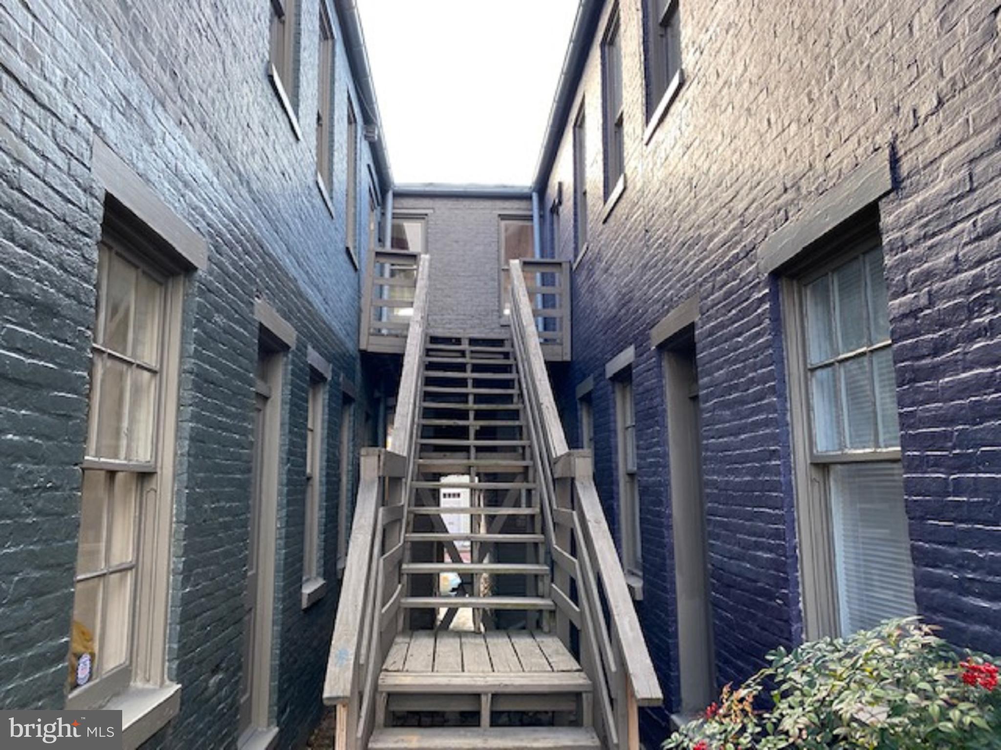 DOWNTOWN FREDERICK - Residential Lease