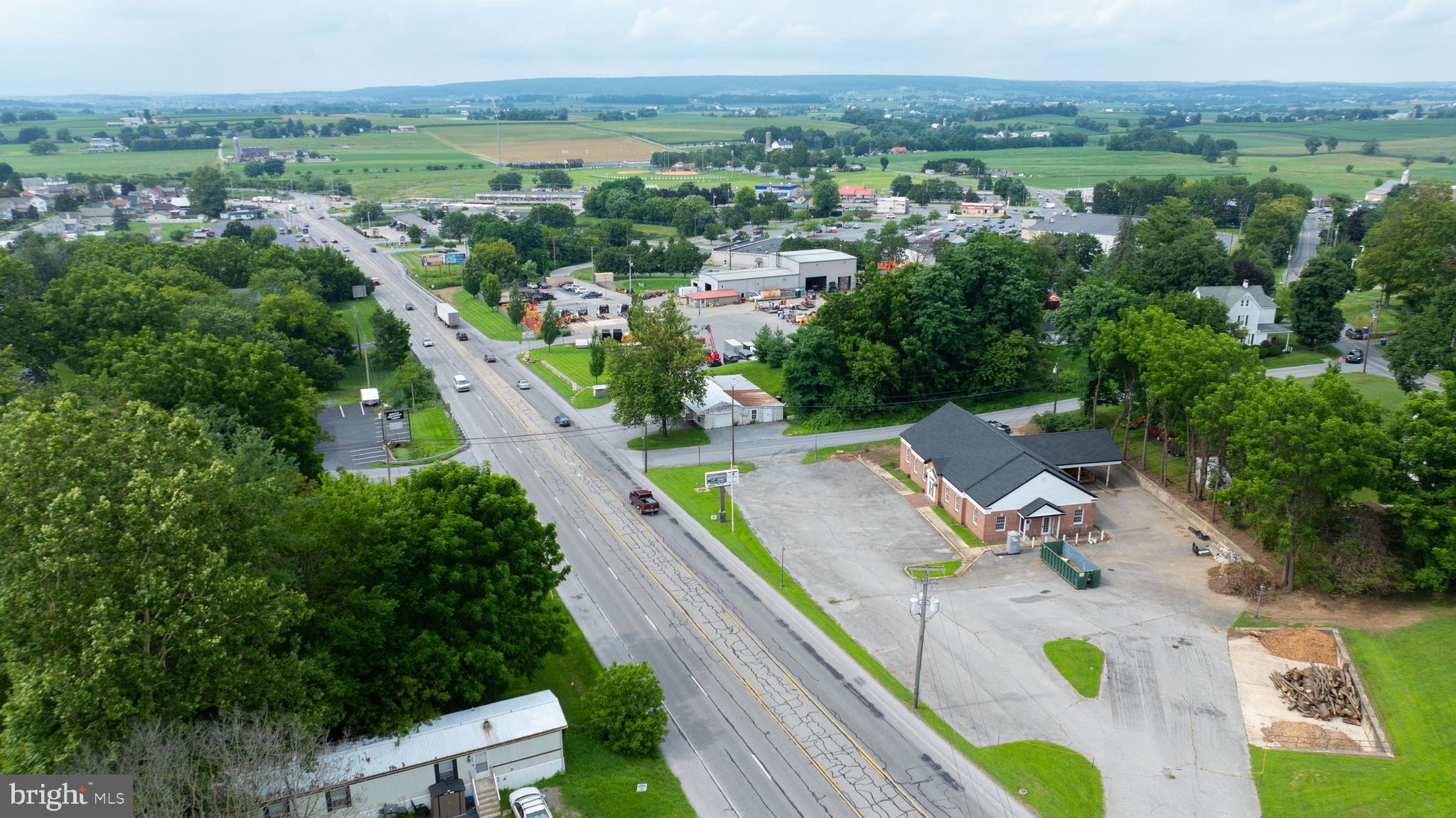 835 ROUTE 41