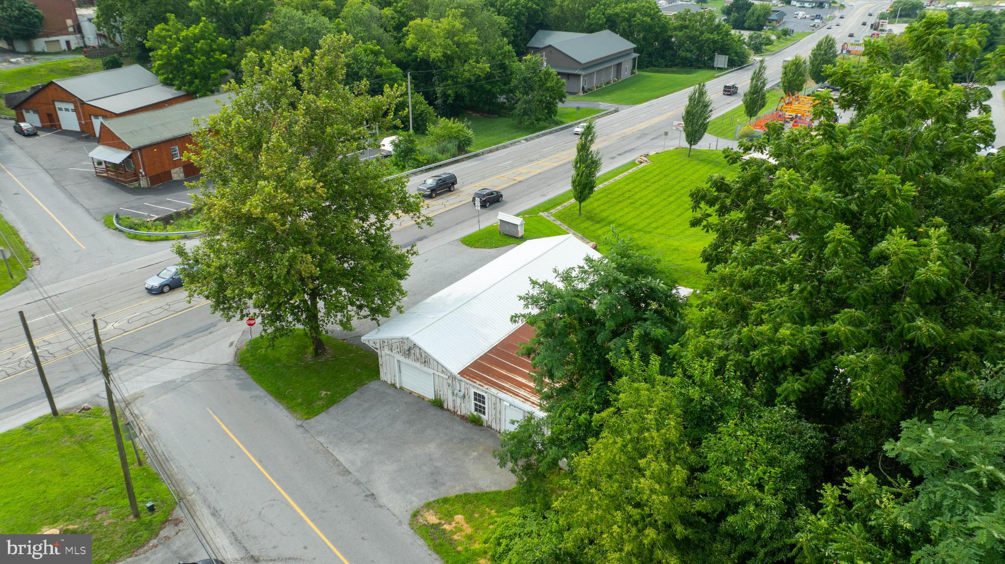 835 ROUTE 41