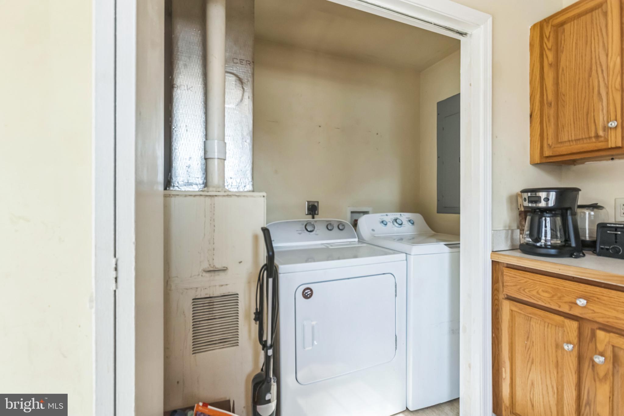 OVERBROOK MANOR - Residential