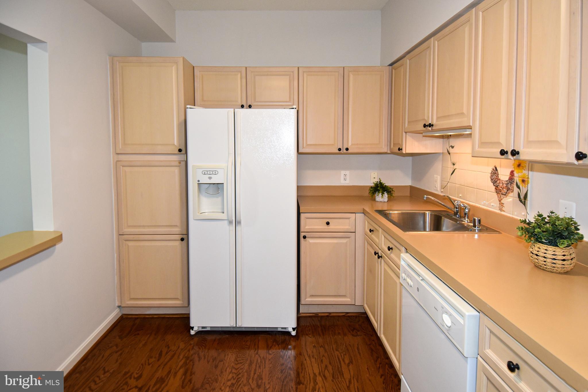 OVERLOOK AT LEISURE WORLD - Residential