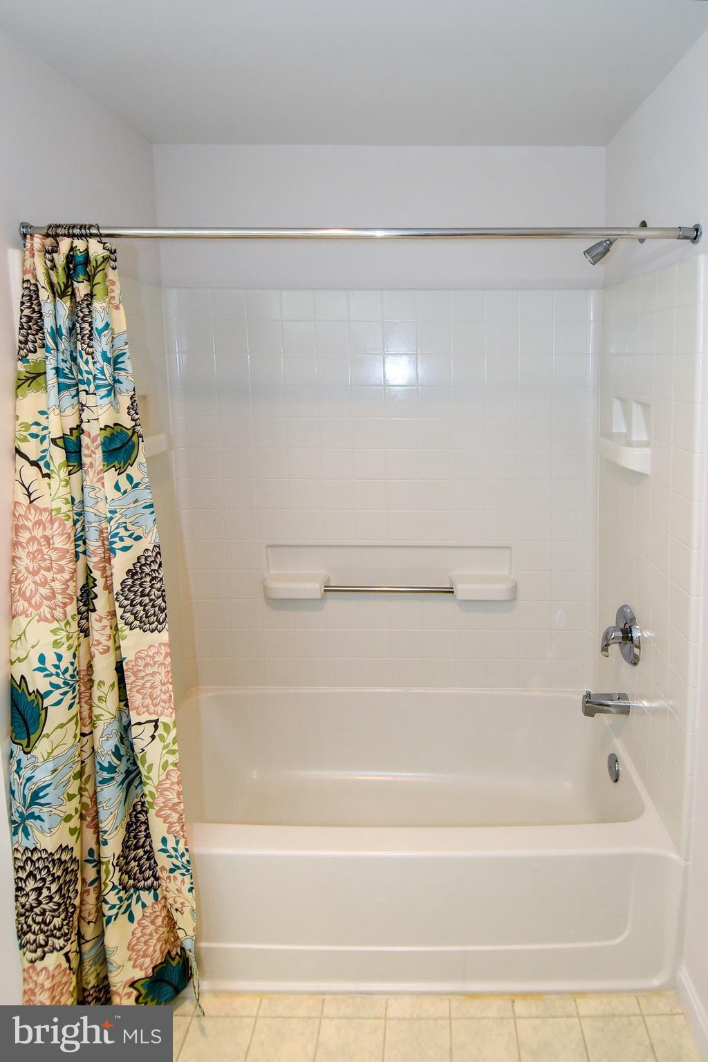 OVERLOOK AT LEISURE WORLD - Residential