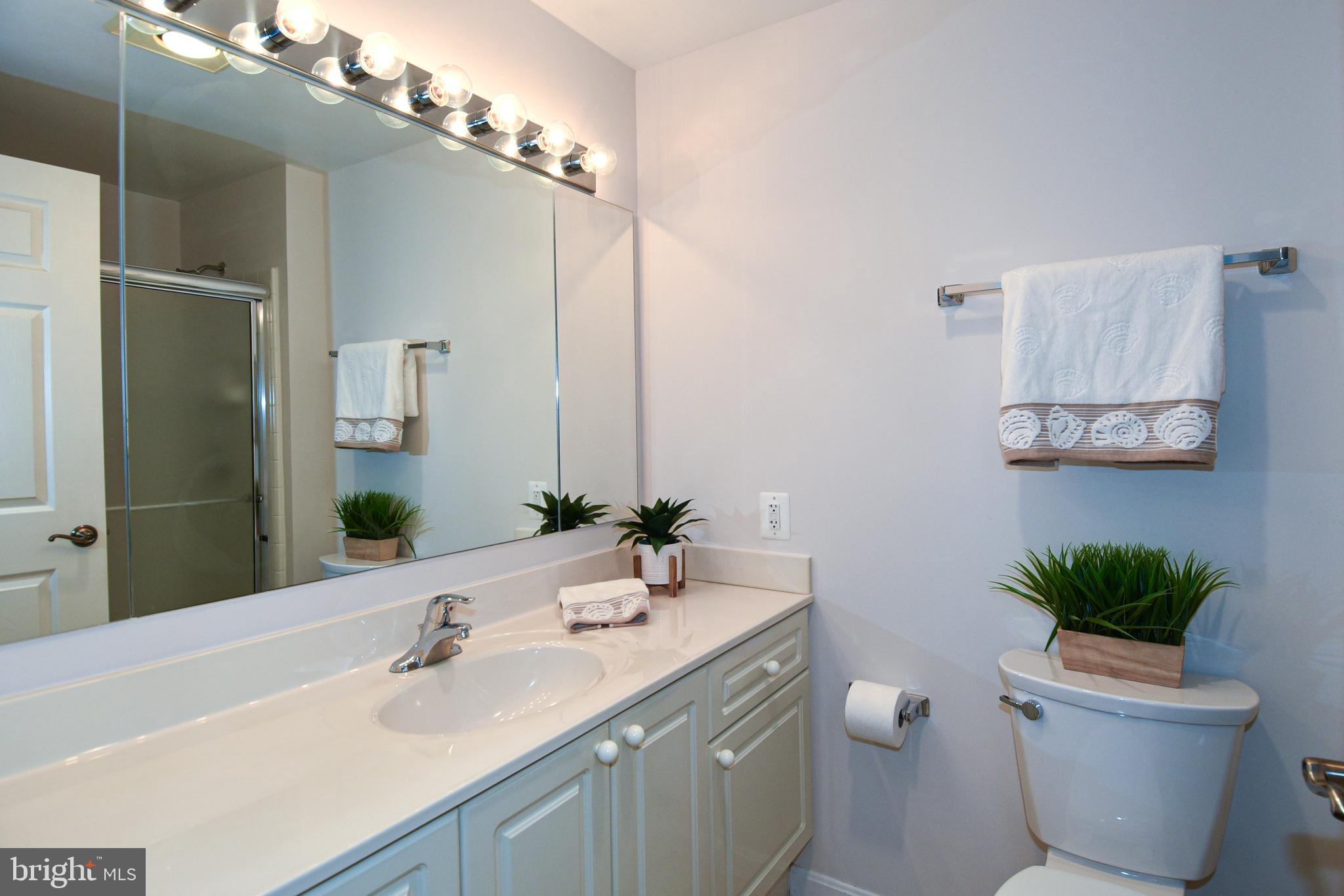 OVERLOOK AT LEISURE WORLD - Residential