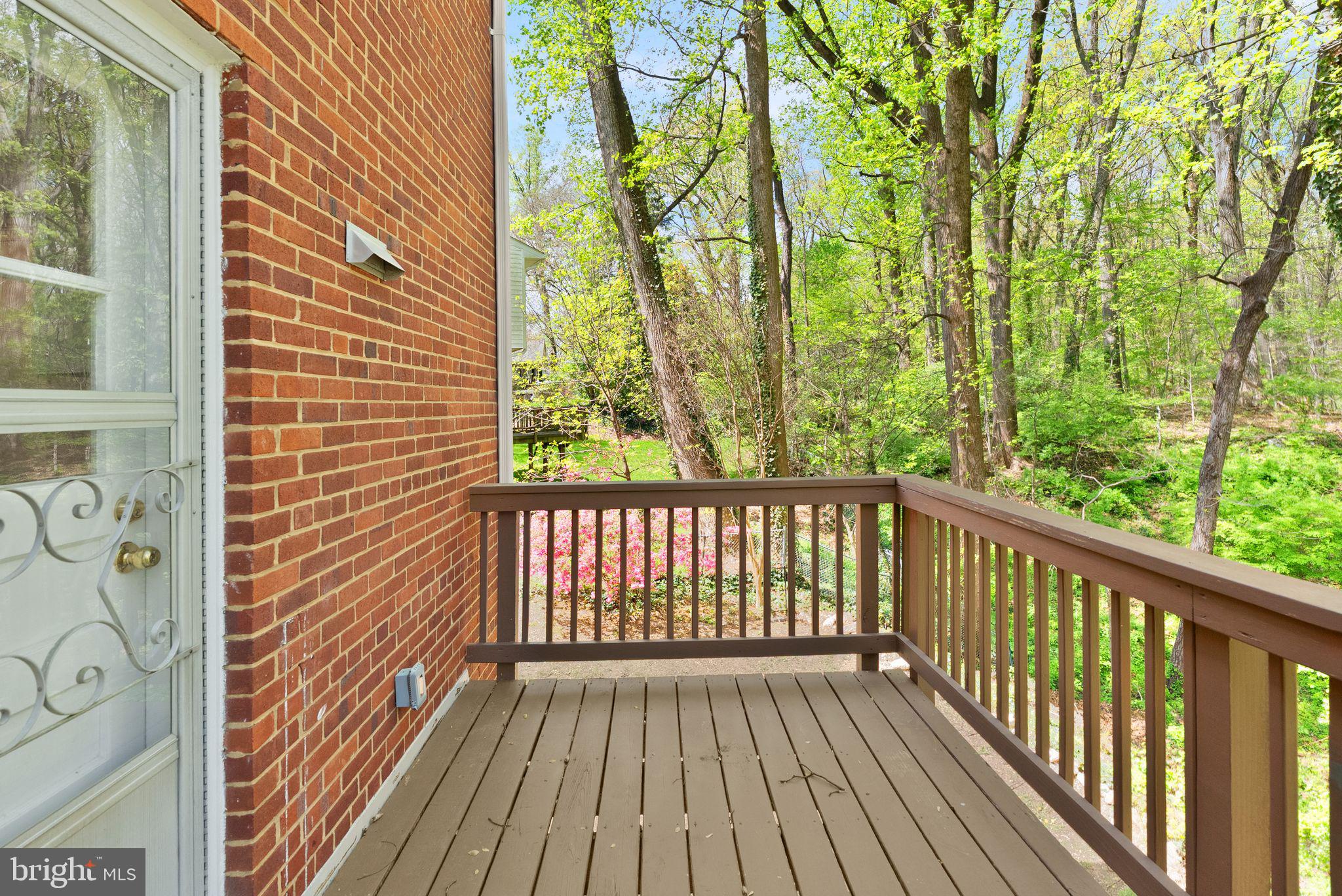 BROYHILL CREST - Residential