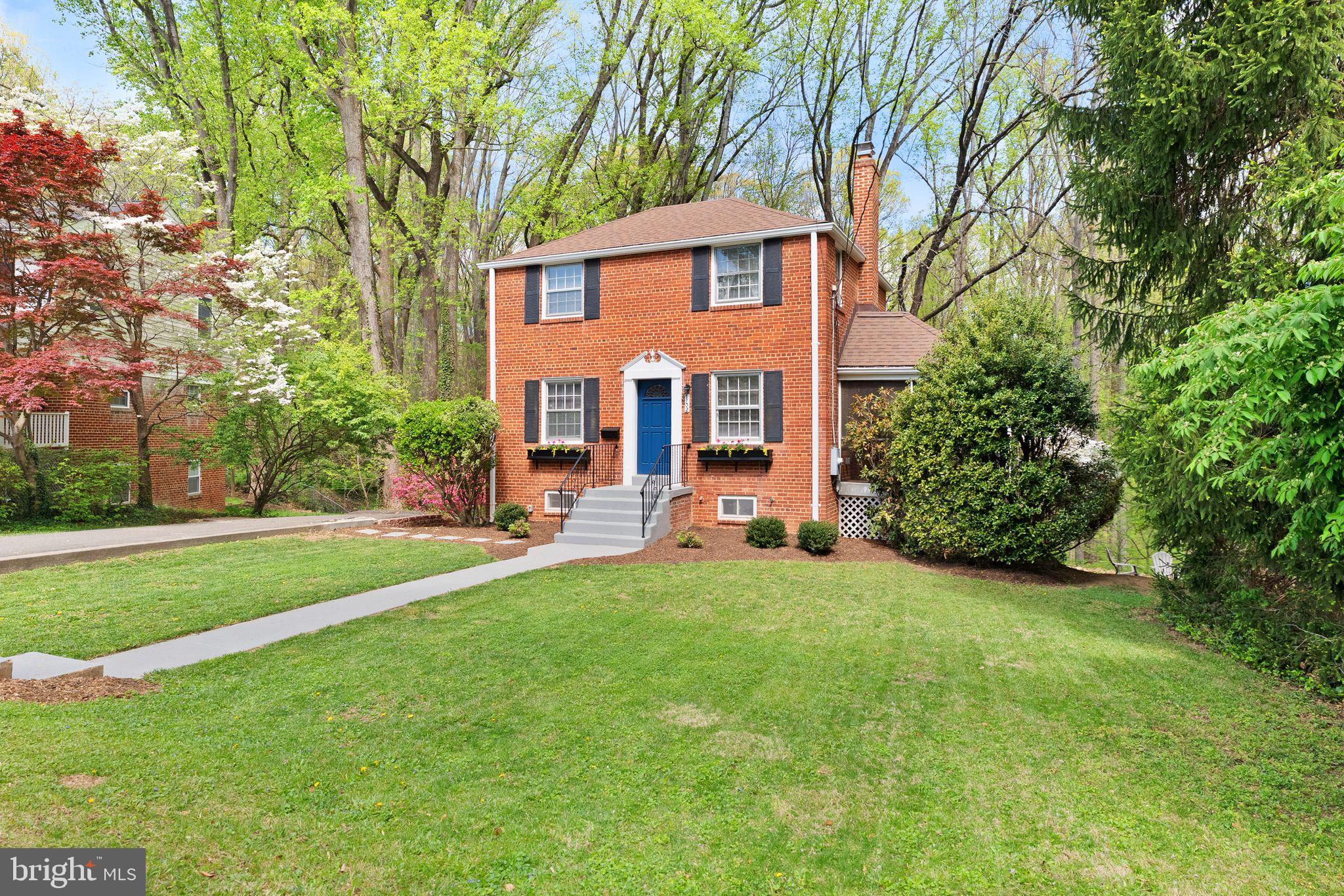 BROYHILL CREST - Residential