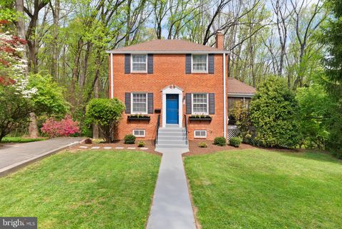 7102 CYNTHIA COURT ANNANDALE VA 22003