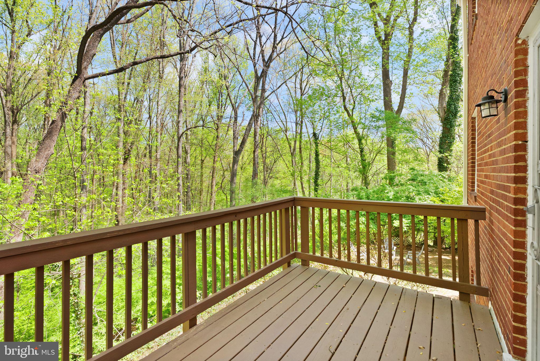 BROYHILL CREST - Residential