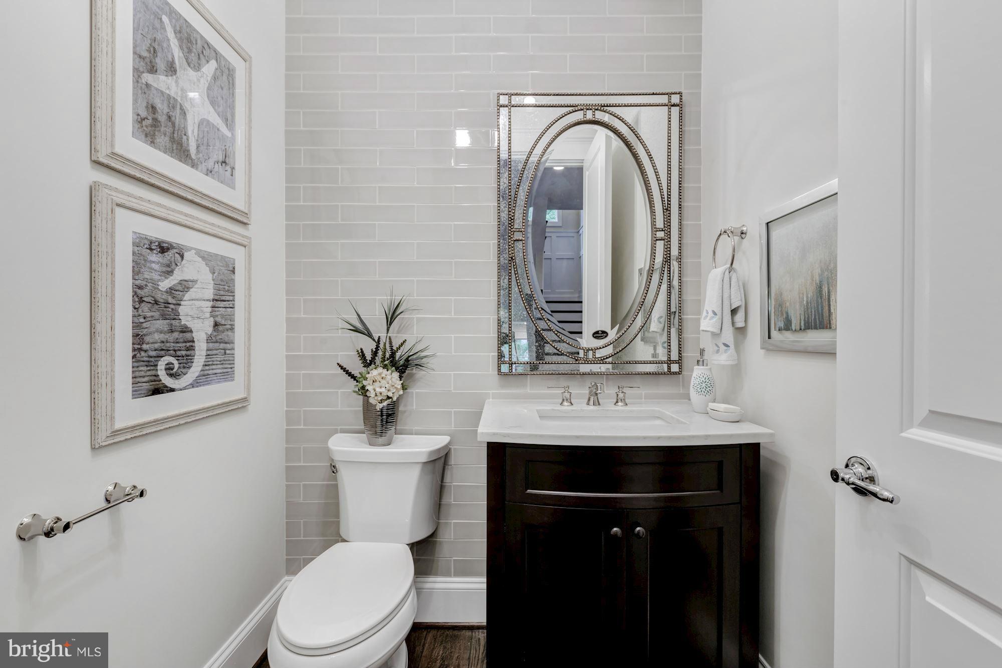 CHESTERBROOK WOODS - Residential