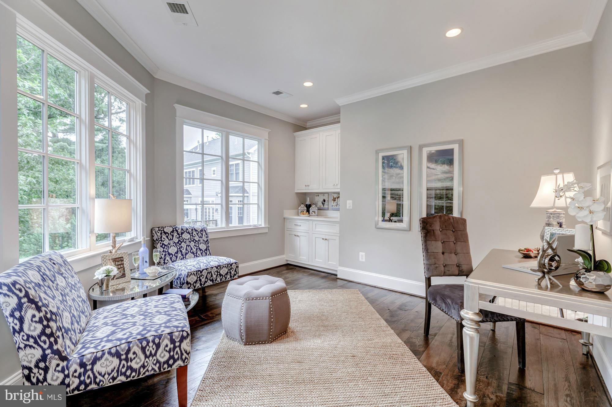 CHESTERBROOK WOODS - Residential