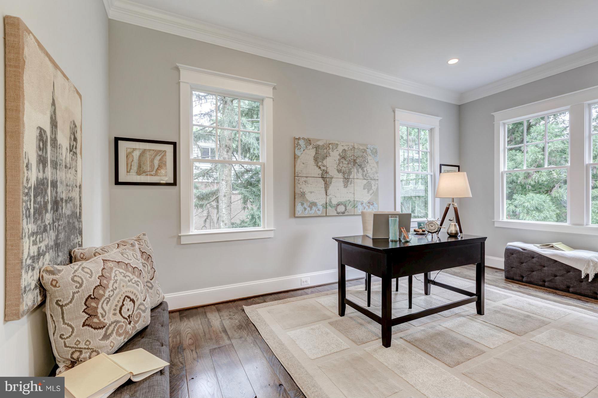 CHESTERBROOK WOODS - Residential