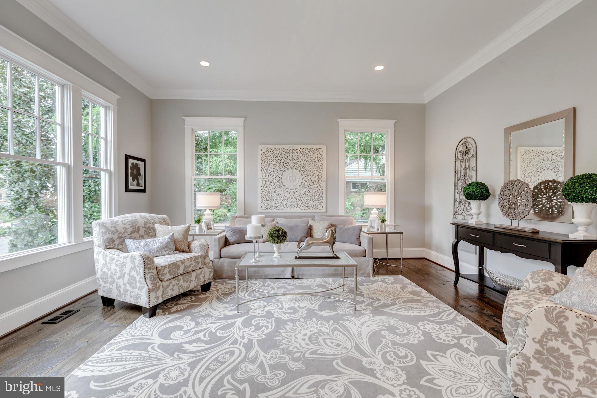 CHESTERBROOK WOODS - Residential