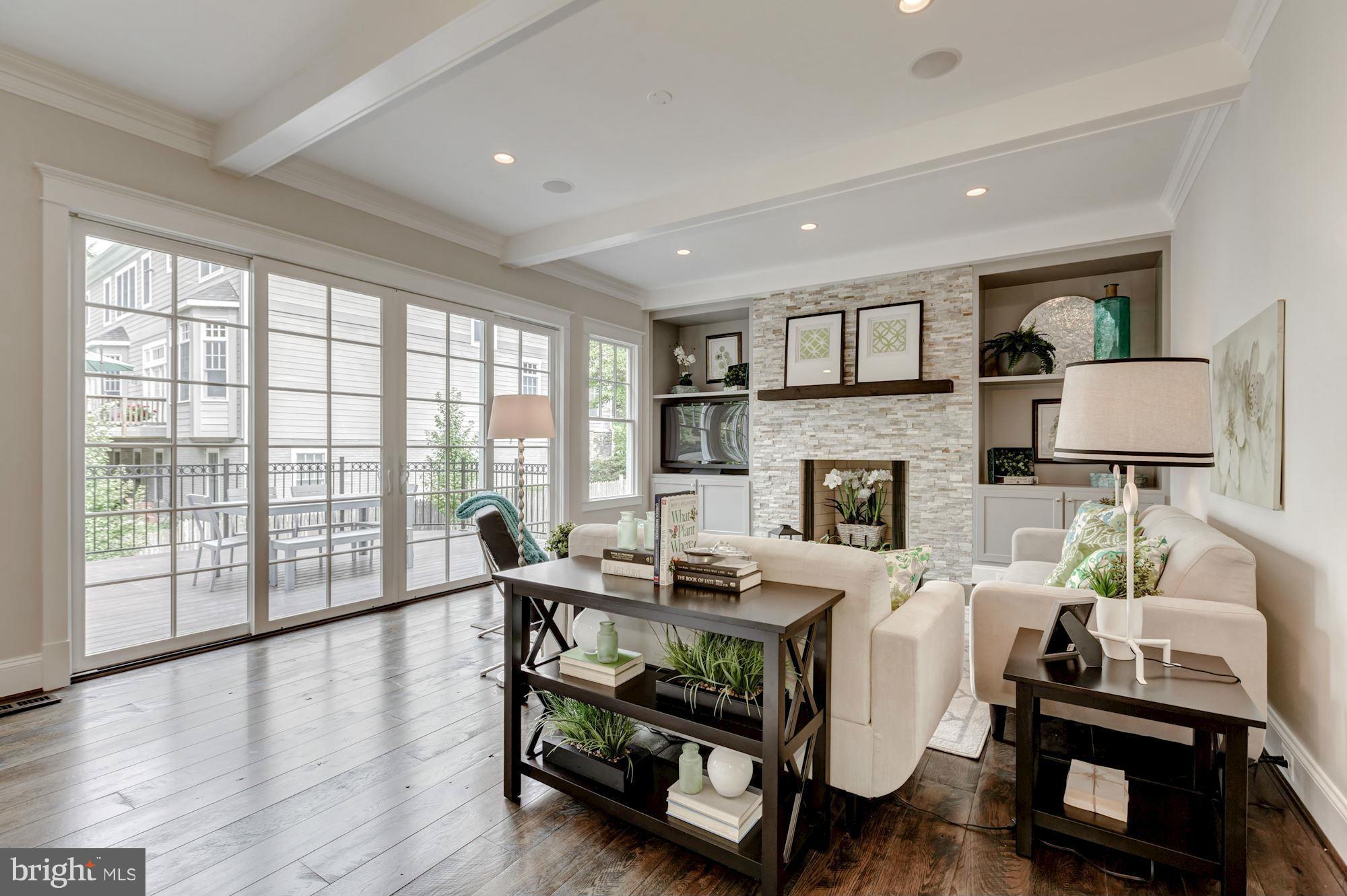 CHESTERBROOK WOODS - Residential