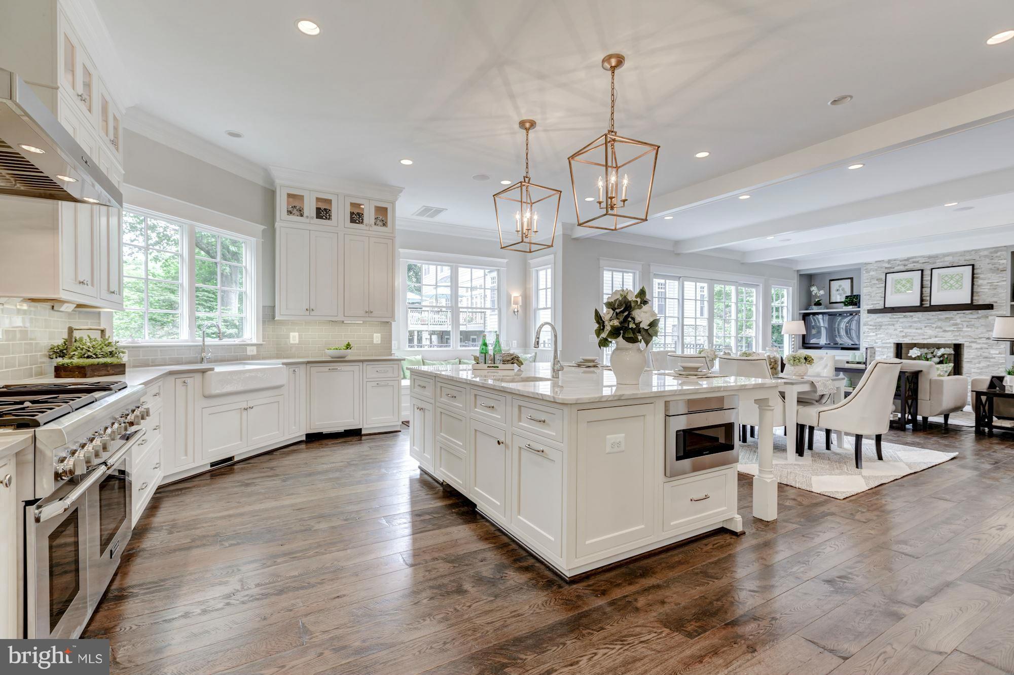 CHESTERBROOK WOODS - Residential