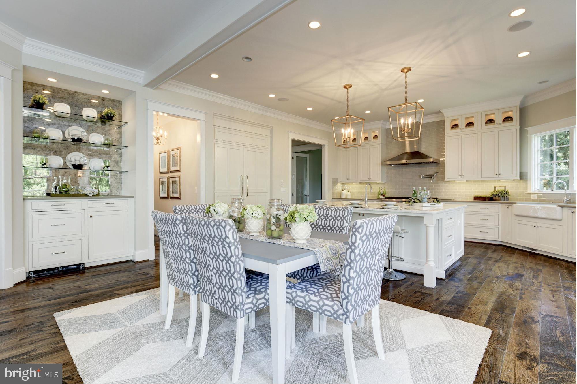 CHESTERBROOK WOODS - Residential