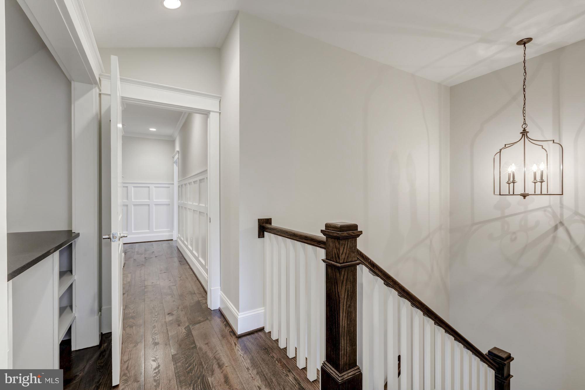 CHESTERBROOK WOODS - Residential