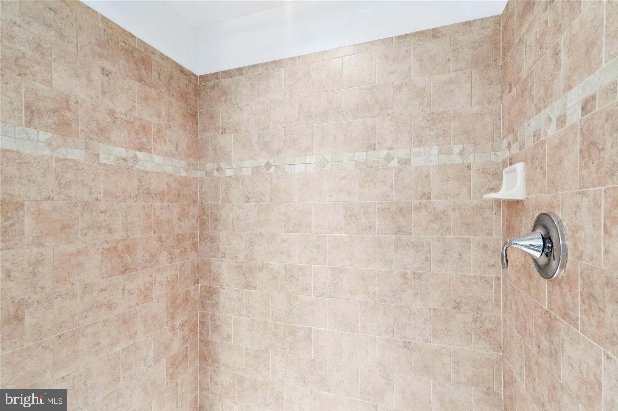 RIVERDALE HEIGHTS - Residential